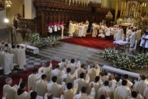 TVPerú conecta a las familias peruanas con mensajes de fe y unión