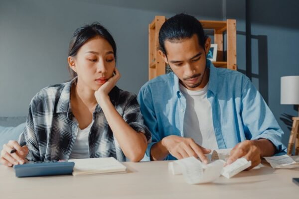 Estabilidad económica y mayor control financiero: las prioridades de los jóvenes, según estudio de Experian