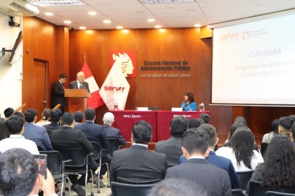 SERVIR destaca el rol de los jóvenes como motor de renovación del Estado