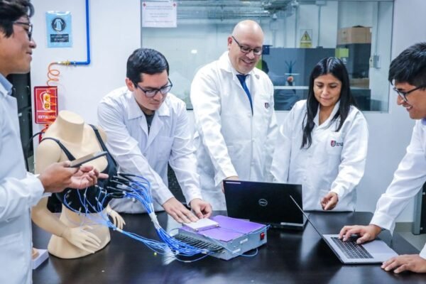 Cuatro proyectos peruanos que usan la ciencia para salvar vidas y mejorar la atención médica