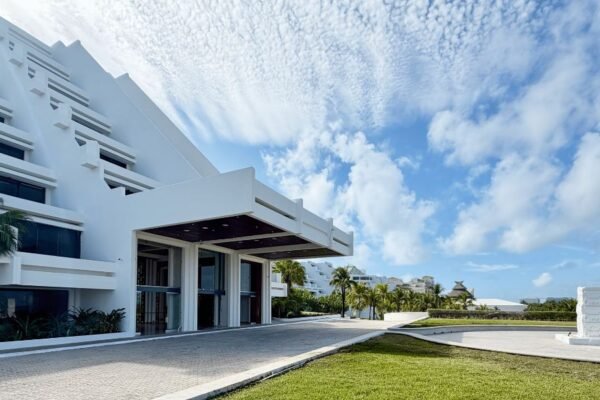 Paradisus Cancún reabre sus puertas tras una renovación de 50 millones de dólares