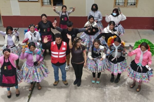 Midis: más de 238 000 personas en zonas rurales accedieron a servicios del Estado durante el primer trimestre del año