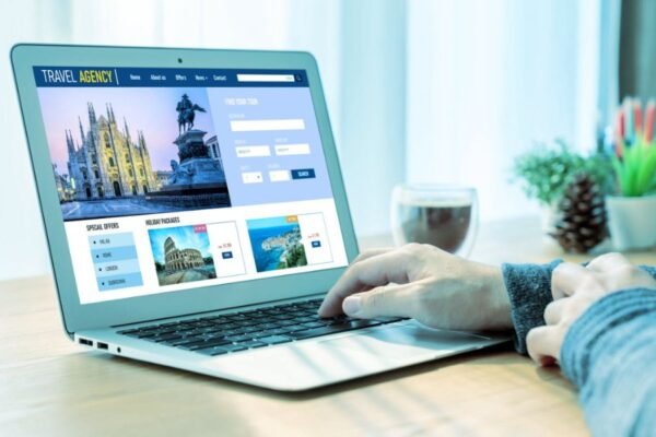 Datos de usuarios de Booking.com expuestos: qué ocurrió y cómo protegerse