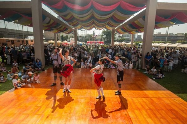 El “Maifest 2026” regresa para cerrar el verano con tradición y entretenimiento