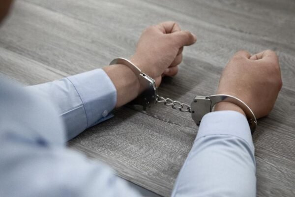 Fraude corporativo: ¿Puede un gerente ir a prisión por los delitos cometidos por sus empleados?