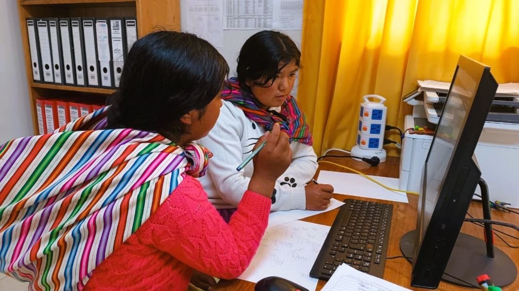 Educación sin barreras: Tambos acercan nivelación escolar y preparación preuniversitaria a zonas rurales