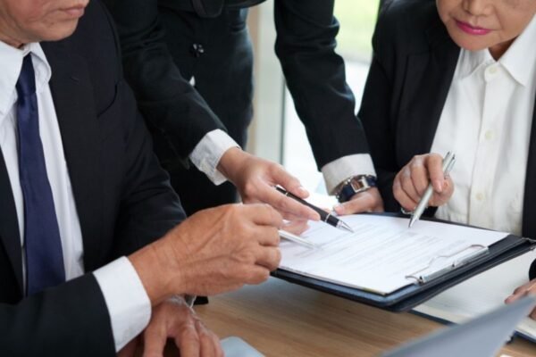 Empresas: tres claves para prevenir riesgos legales y proteger el negocio