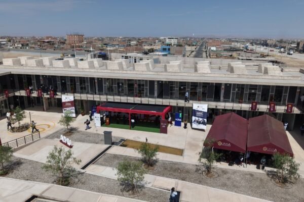 Obras por Impuestos: Grupo Gloria y Sociedad Minera Cerro Verde inauguran moderna sede universitaria en Majes con una inversión de S/ 28 millones de soles