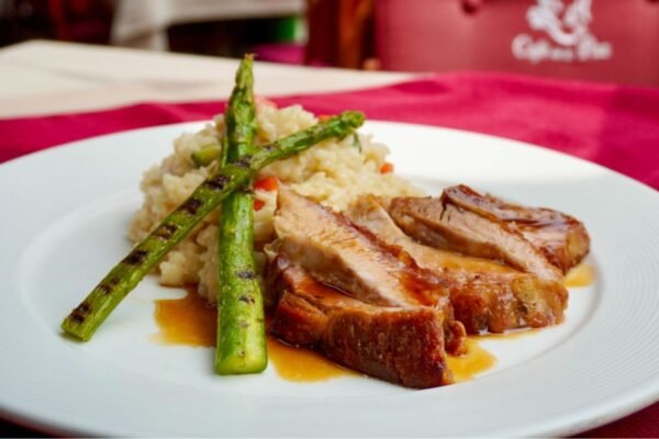 Café de la Paz presenta su nueva sugerencia del chef con fusión peruano-francesa