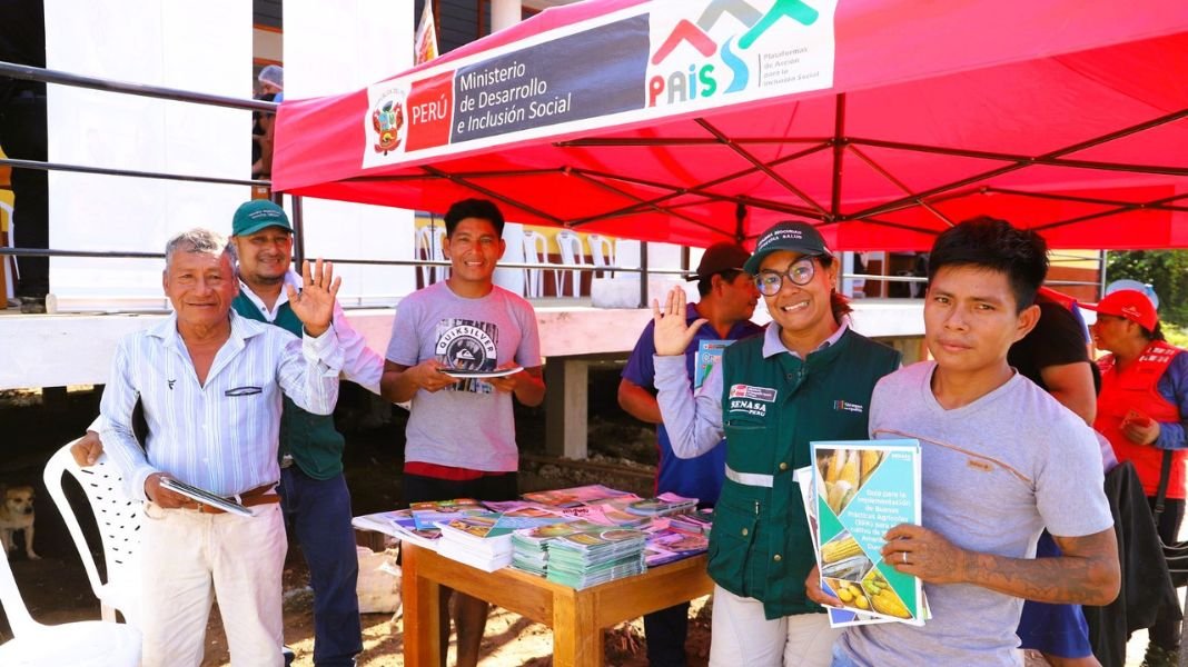 Comunidades de Alto Nanay accederán a más de 1800 atenciones con caravana fluvial del Programa PAIS