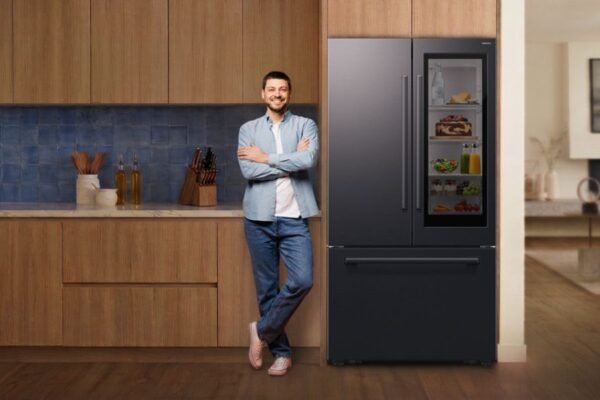 Samsung lanza su primera refrigeradora con tecnología “See-through” en América Latina