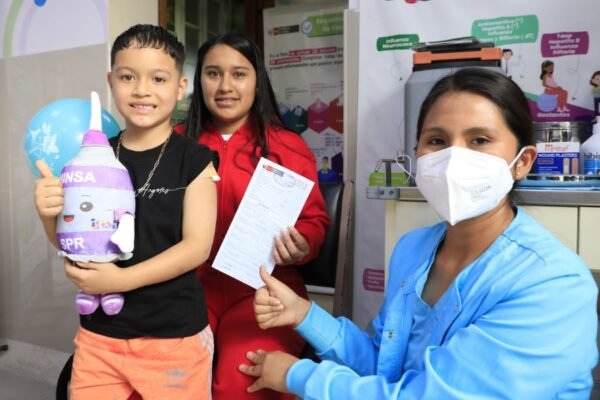 ¡Protege a tus hijos del sarampión! Minsa refuerza vacunación gratuita para niños de 12 y 18 meses y amplía cobertura hasta los 10 años