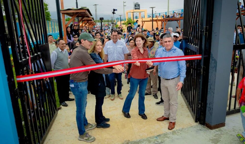 Grupo Viru inaugura moderno Polideportivo en beneficio del Centro Poblado de Víctor Raúl Haya de la Torre