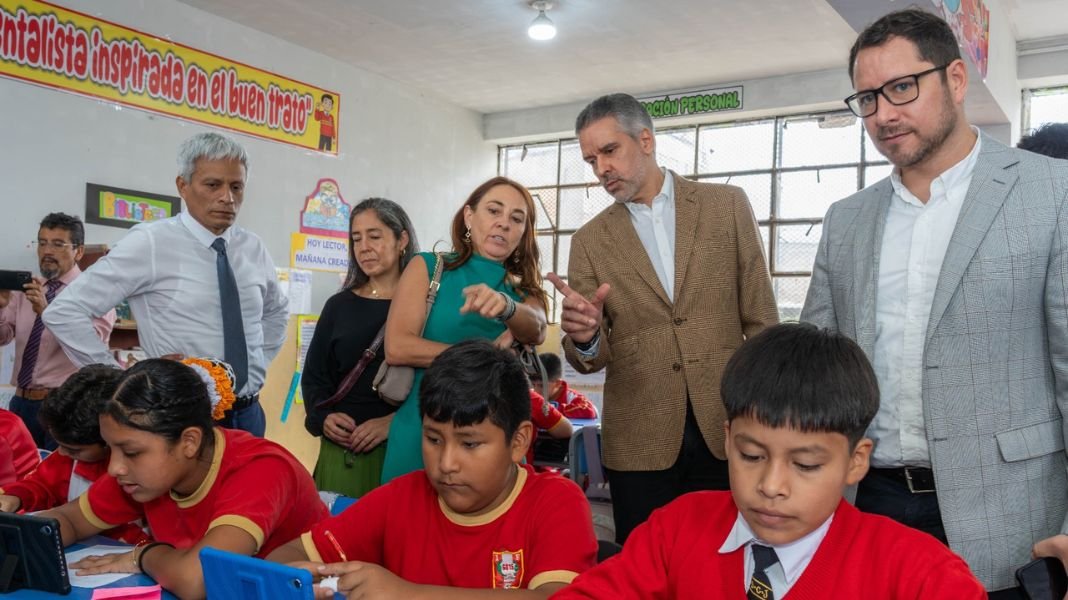 La alianza educativa entre Comprometidos con la Educación y American Tower ya benefició a más de 7.000 alumnos y 400 docentes