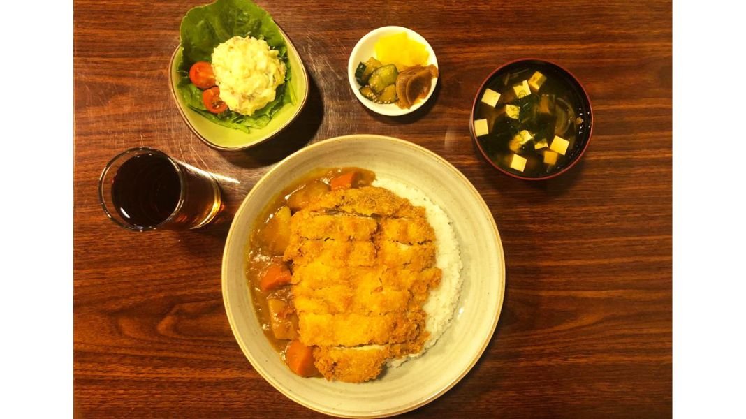 Reiwa presenta su menú japonés de lunes a viernes