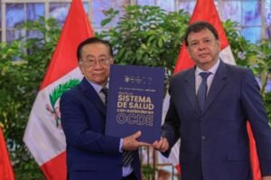 Minsa presenta Hoja de Ruta Intersectorial de Salud con estándares OCDE para transformar el sistema sanitario del país