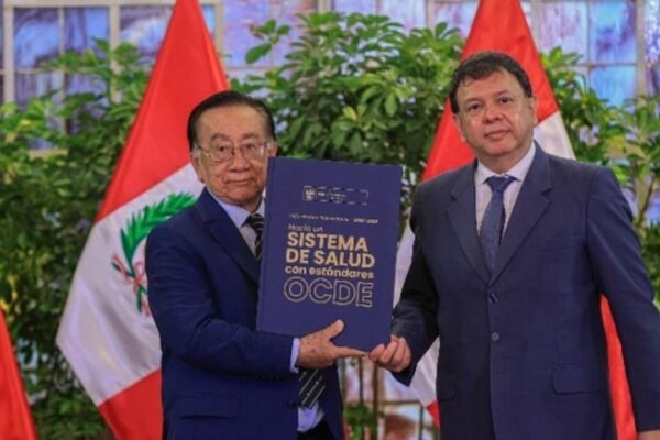 Minsa presenta Hoja de Ruta Intersectorial de Salud con estándares OCDE para transformar el sistema sanitario del país