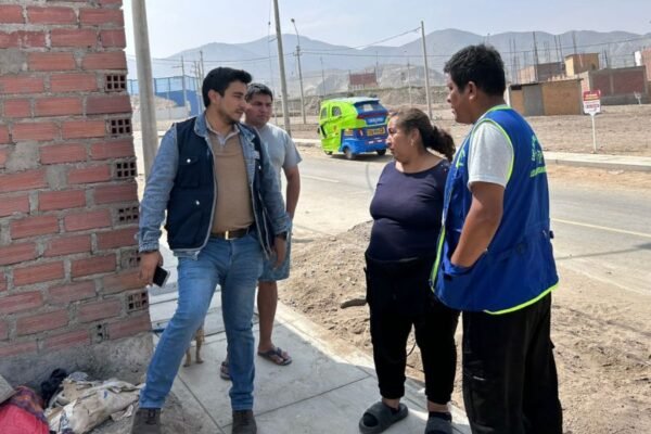 Minsa activa acciones inmediatas en Carabayllo ante riesgo sanitario por presencia de moscas