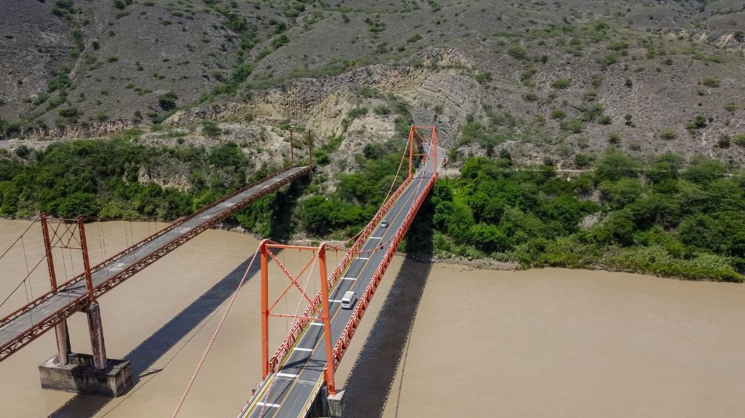 Ositrán: carreteras y aeropuertos lideran ejecución de inversiones supervisadas a mayo de 2026
