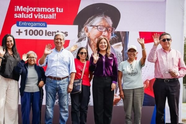 Más de 1000 lentes gratuitos fueron entregados por el Midis a poblaciones vulnerables de San Martín de Porres