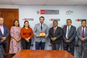 Programa PAIS y Kooltural fortalecerán nivel educativo de 2700 jóvenes en centros poblados a través de los tambos