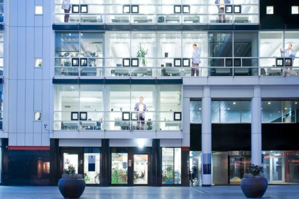 Edificios inteligentes marcan la ruta hacia el bienestar, la eficiencia y la rentabilidad empresarial