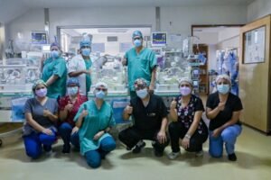 Día del Neonatólogo: amor y servicio que sana a bebés prematuros y recién nacidos