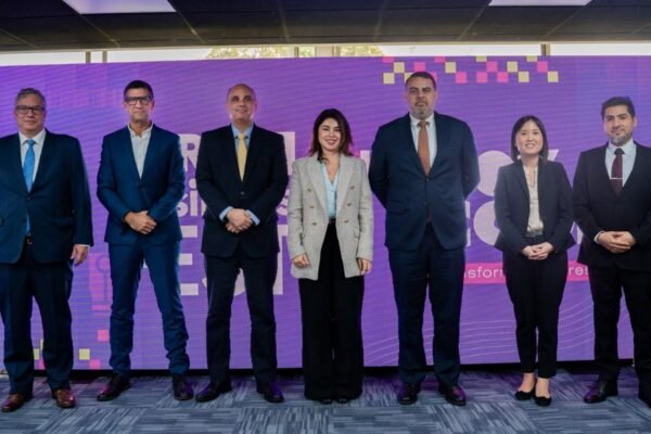 COFIDE anuncia plataforma para acercar IA, servicios, financiamiento y asesoría empresarial a PYMEs y startups