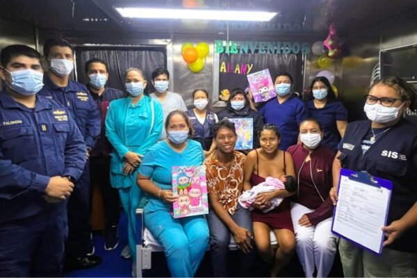 Bebés nacen seguros en la Amazonía gracias a atención médica de las PIAS en Loreto