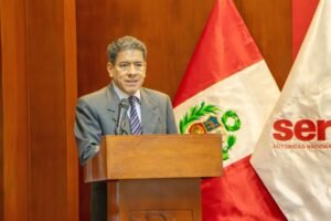 SERVIR, MTPE y MEF impulsan formación de nuevos árbitros para fortalecer la negociación colectiva en el Estado