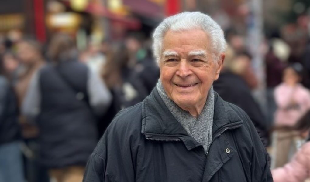 A los 99 años Alberto Chab enfrenta el desafío de empezar de cero