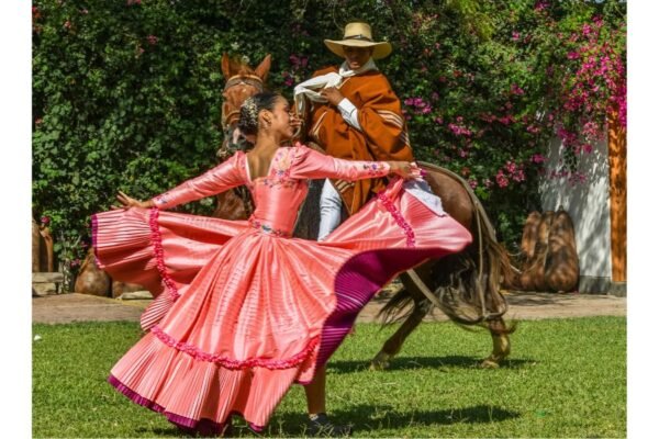 Fundo Restaurante celebra fiestas patrias con tradición, gastronomía y shows para toda la familia