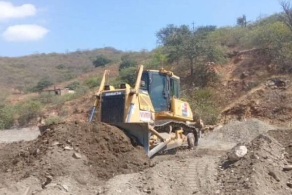Ministerio de Vivienda trabaja en 40 zonas críticas de la región Piura para evitar inundaciones en temporada de lluvias intensas