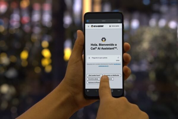 Ferreyros impulsa Cat AI Assistant, nuevo agente de IA en industria de maquinaria pesada