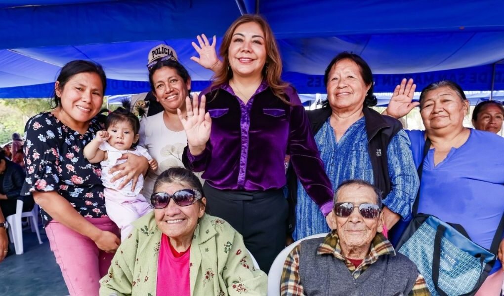 Midis beneficia a 9 mil personas con la entrega de cerca de 20 mil lentes a julio de 2026