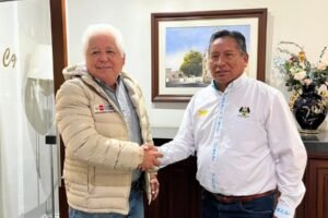 Alcalde de la Provincia Caylloma se reúne con ministro de Turismo para acelerar la firma del convenio del Corredor Turístico Arequipa–Colca
