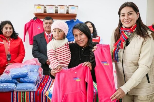 Poblaciones vulnerables en Cusco acceden a servicios públicos integrales y kits de abrigo durante intervenciones del Midis