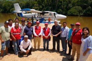 Midis: hidroavión de PIAS aérea lleva servicios médicos y sociales a más de 600 personas de comunidades del pueblo Achuar en Loreto