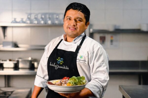 Los platos más pedidos de La Isla Escondida que celebran la tradición de la cocina peruana