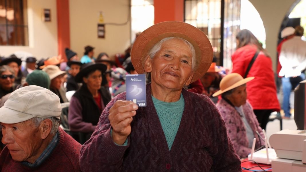 Cerca de 1700 adultos mayores de Junín cobran anticipadamente Pensión 65 tras la emergencia por sismo