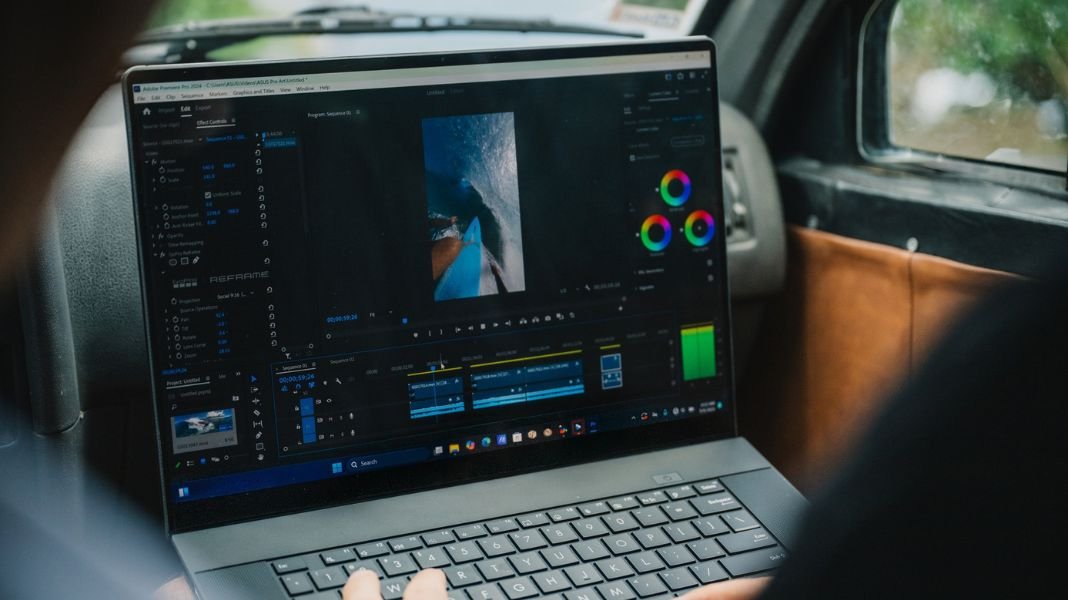Laptops premium: el 57% de peruanos prioriza capacidad multitarea e inteligencia artificial en laptops cada vez más premium