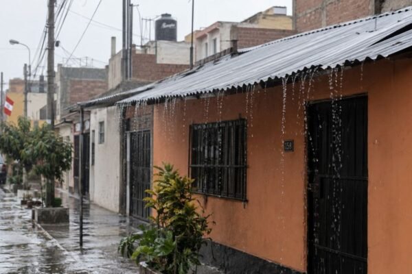 Lluvias intensas: cuatro aspectos que debes revisar si tu casa tiene techo de calamina