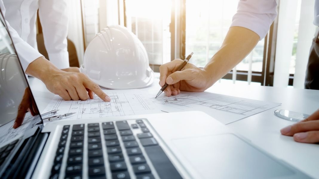 Tres ventajas clave del Facility Management para garantizar la continuidad operativa de infraestructuras críticas