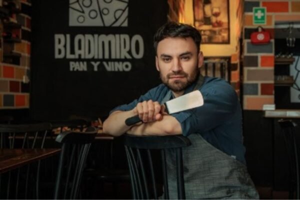 Bladimiro Pan y Vino, un espacio auténtico y cálido que envuelve con sabores mediterráneos al barrio de Santa María la Ribera