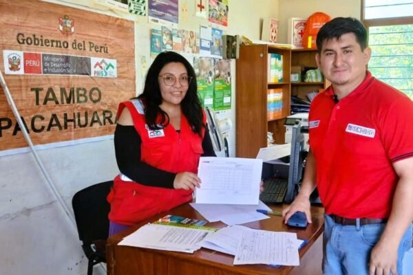 Programa PAIS y SENCICO acercan oportunidades de formación técnica a jóvenes de zonas rurales de Madre de Dios