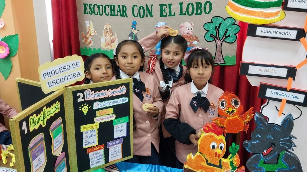 Minedu reconoce a 4947 docentes y directivos que impulsaron proyectos de innovación educativa