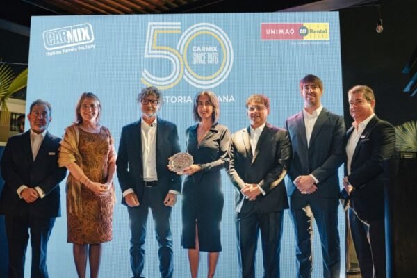 Carmix celebra 50 años de operaciones y 26 como representada de Unimaq