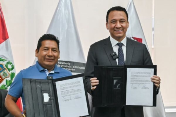 SBN y Municipalidad San Luis Cañete firman convenio para proteger y recuperar predios estatales
