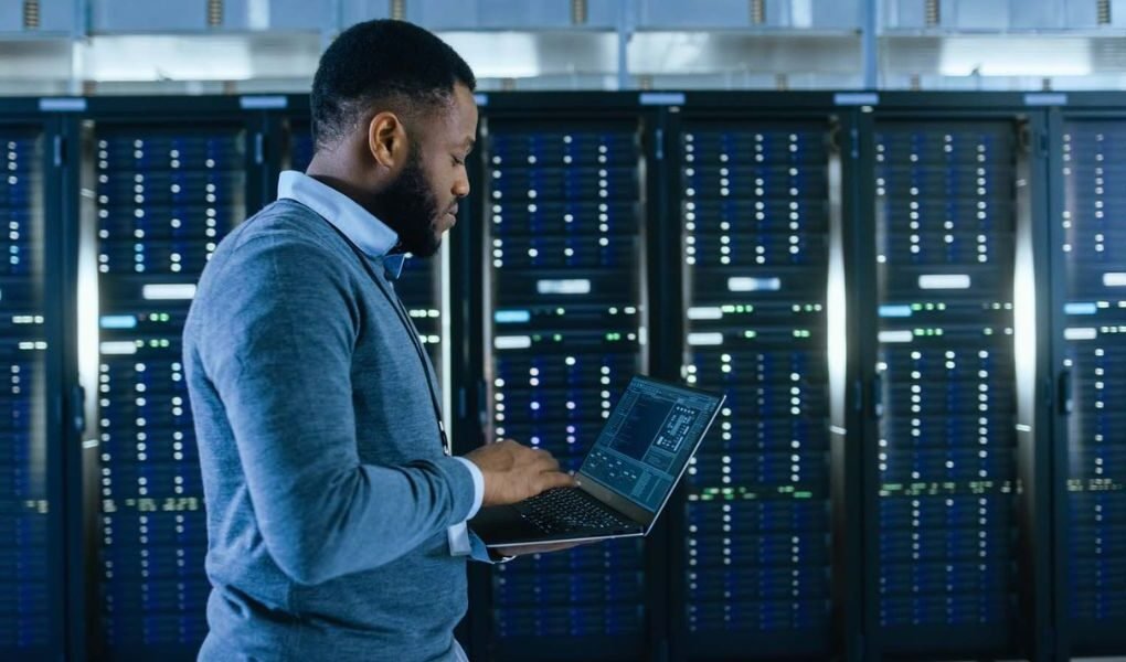 Micro y mini data centers ganan relevancia en Perú