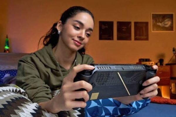 ASUS Republic of Gamers (ROG) anuncia el lanzamiento local de la ROG XBOX Ally X20 en Perú: Dos décadas de legado llevadas a la cúspide portátil